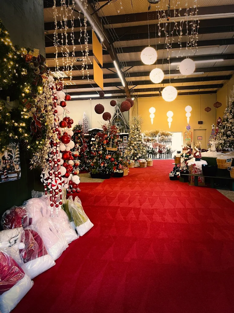 The red carpet rolled out through Candy Cane Corner